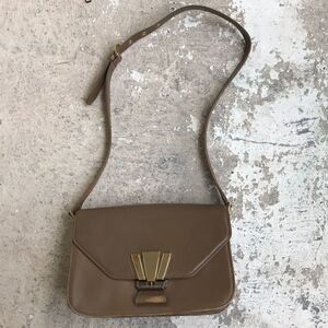 Henri Bendel bag